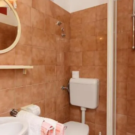 Beachside Serenity In Barbot Apartment Barbat na Rabu